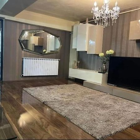 Apartament Lux Ultracentral Craiova Bagian luar foto