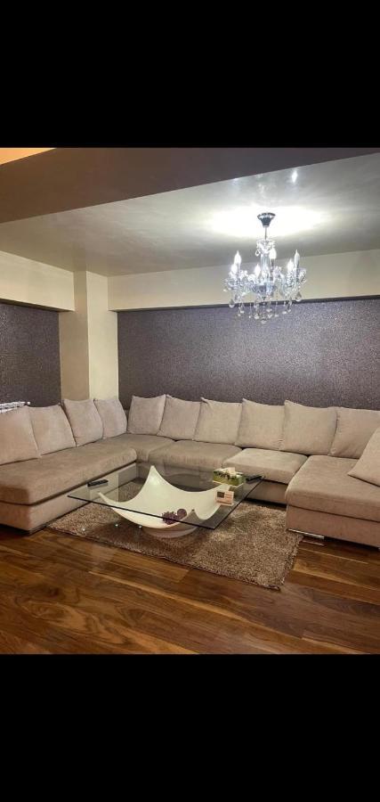 Apartament Lux Ultracentral Craiova Bagian luar foto